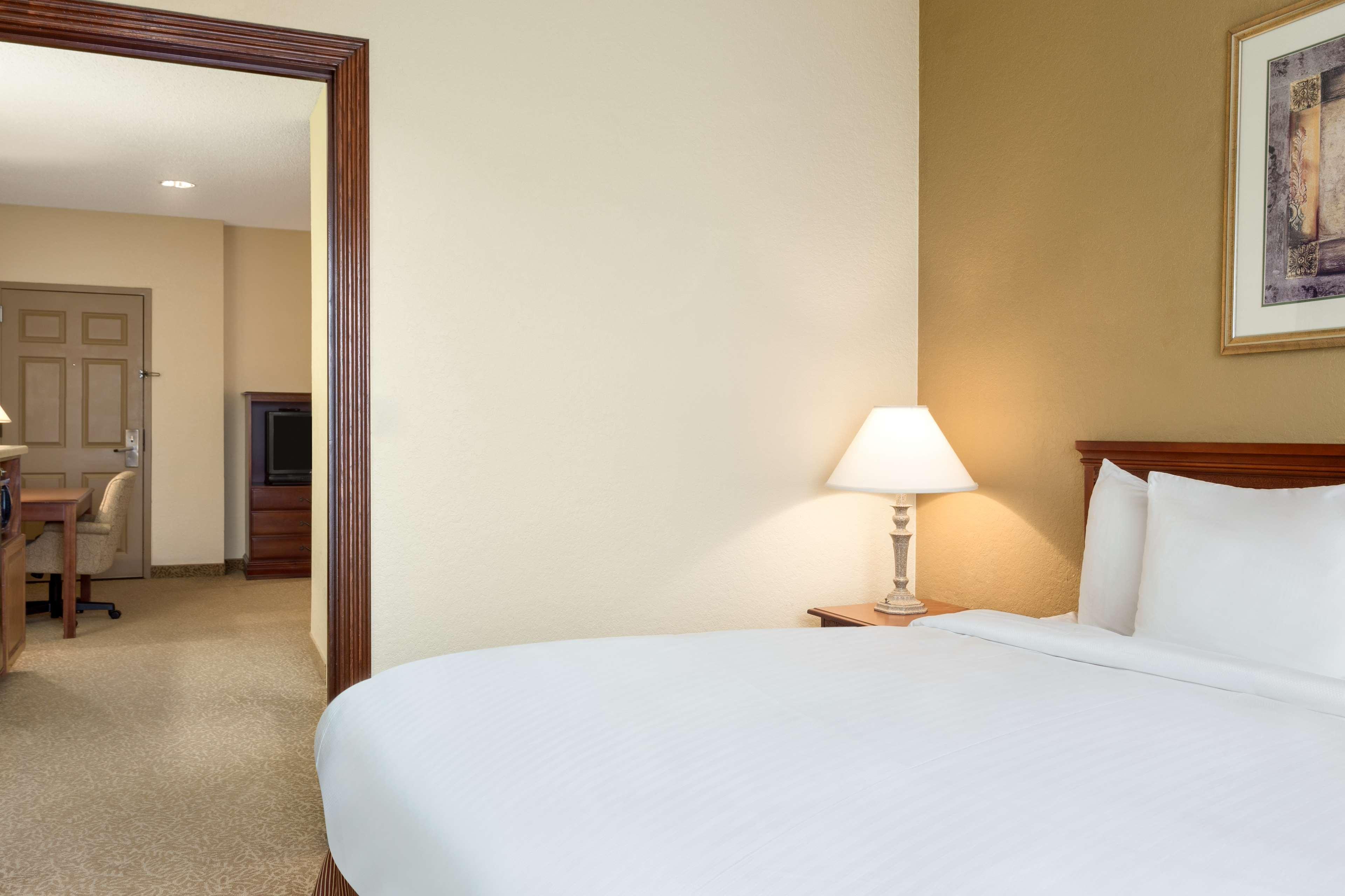 Sonesta Essential Iah Airport Jfk Boulevard - Newly Renovated Houston Exteriör bild
